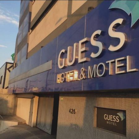 Guess Hotel & Motel グアルーリョス エクステリア 写真